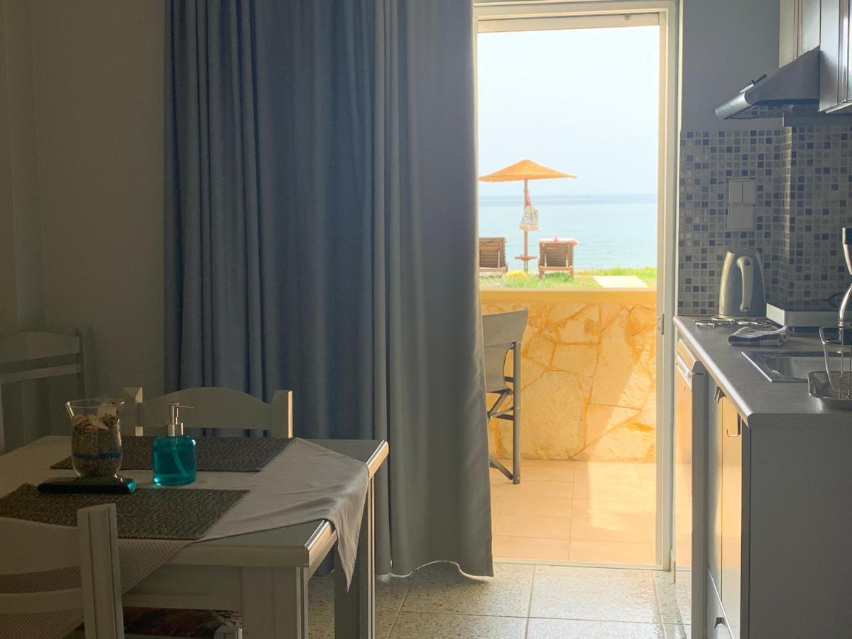 Ermis Suites Platanés エクステリア 写真
