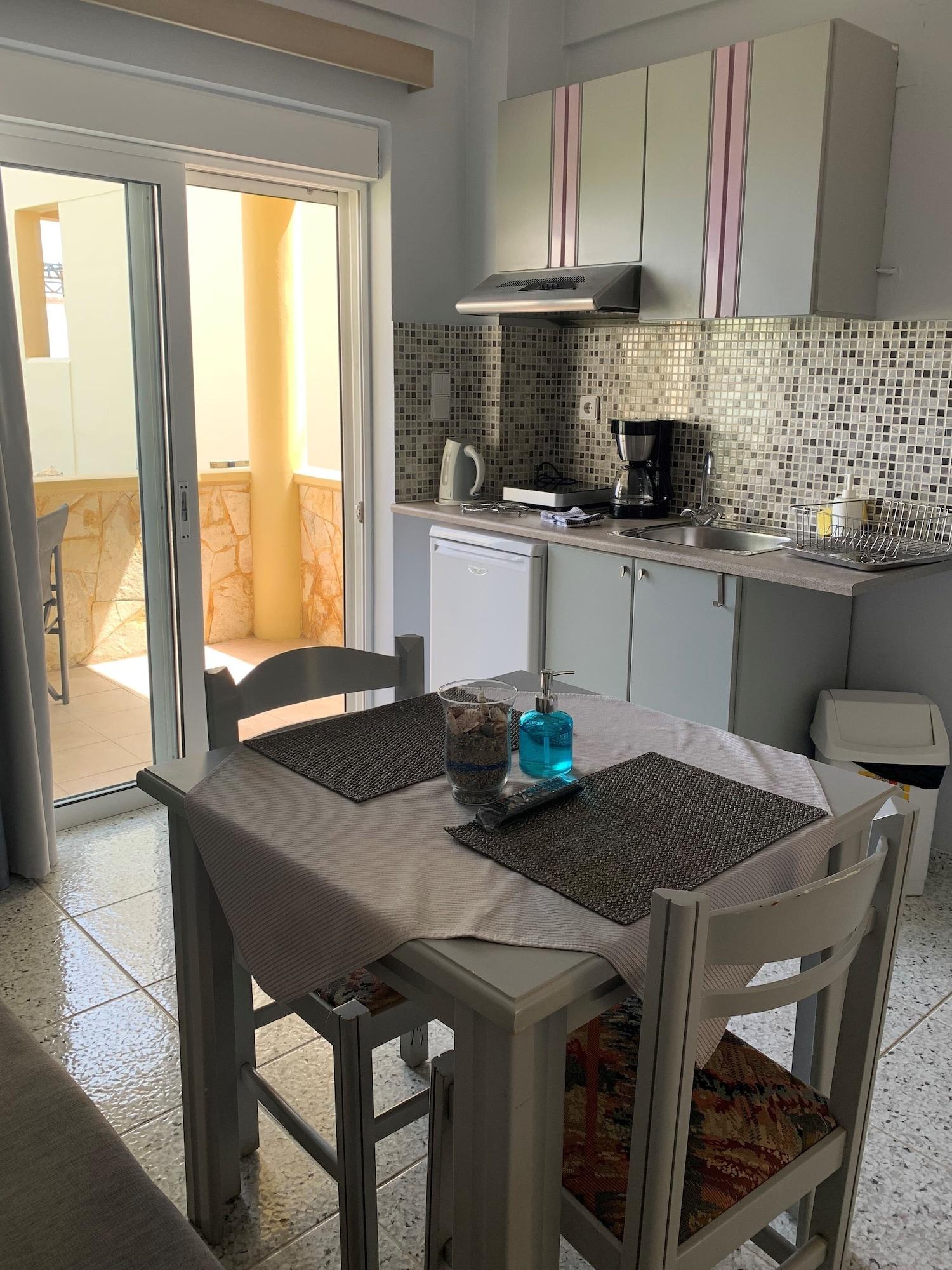 Ermis Suites Platanés エクステリア 写真