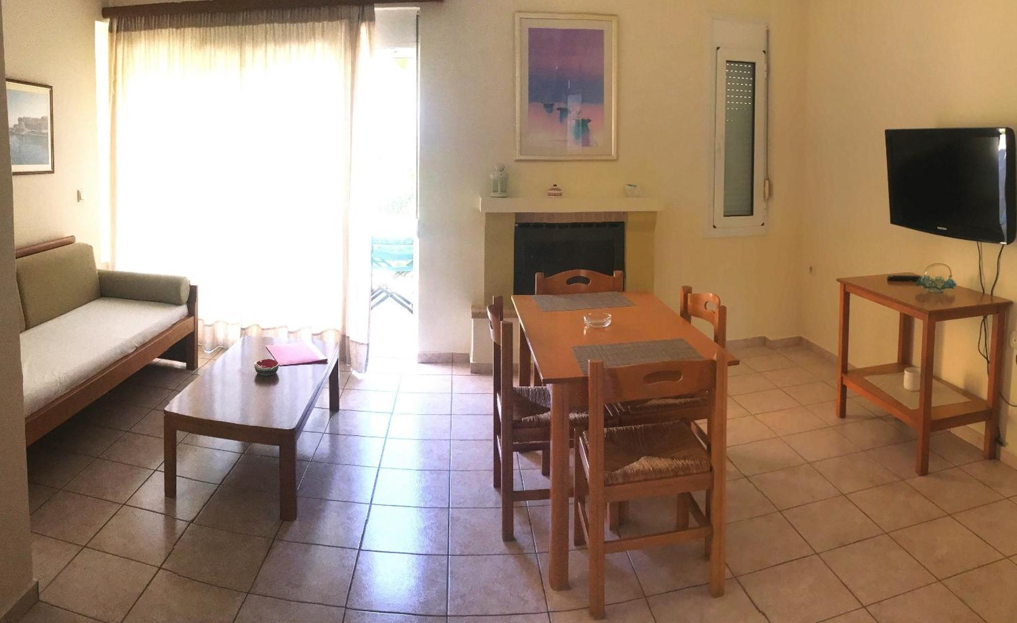 Ermis Suites Platanés エクステリア 写真